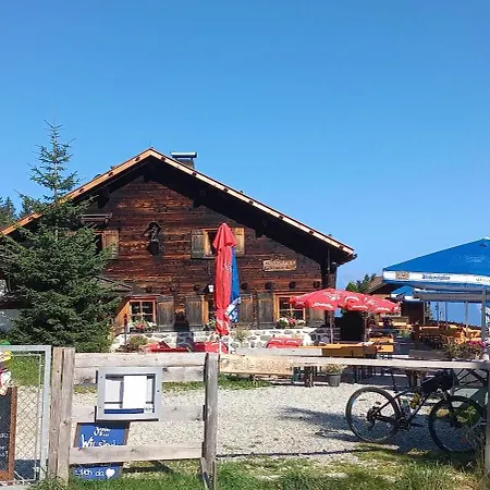 Апартаменты Goetzner Auszeit Инсбрук